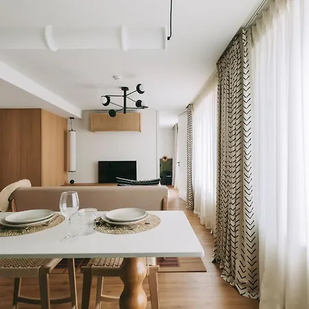 Apartment 705 Prime *